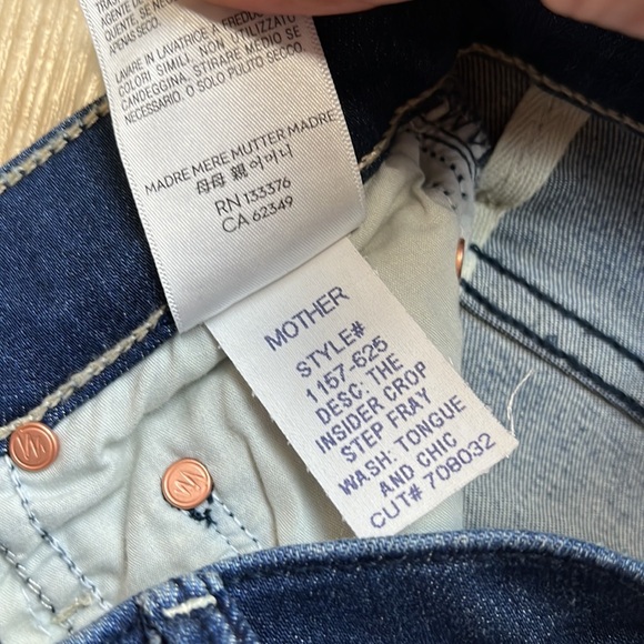 MOTHER The Insider Crop Step Fray Hem Blue Jeans High Waisted Tongue And Chic - Picture 10 of 10